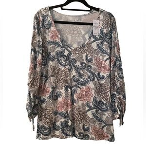 NWT Loft woman’s floral‎ and paisley top, ruched sleeves, size XS